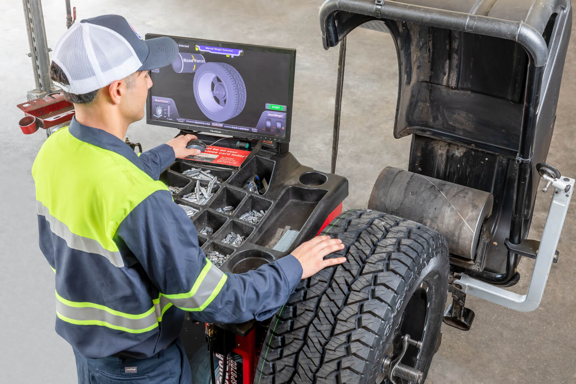 Rolling Tire Shop Beasley Tire